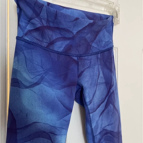 Lululemon run it out right leggings size 2 women’s - Picture 3 of 6